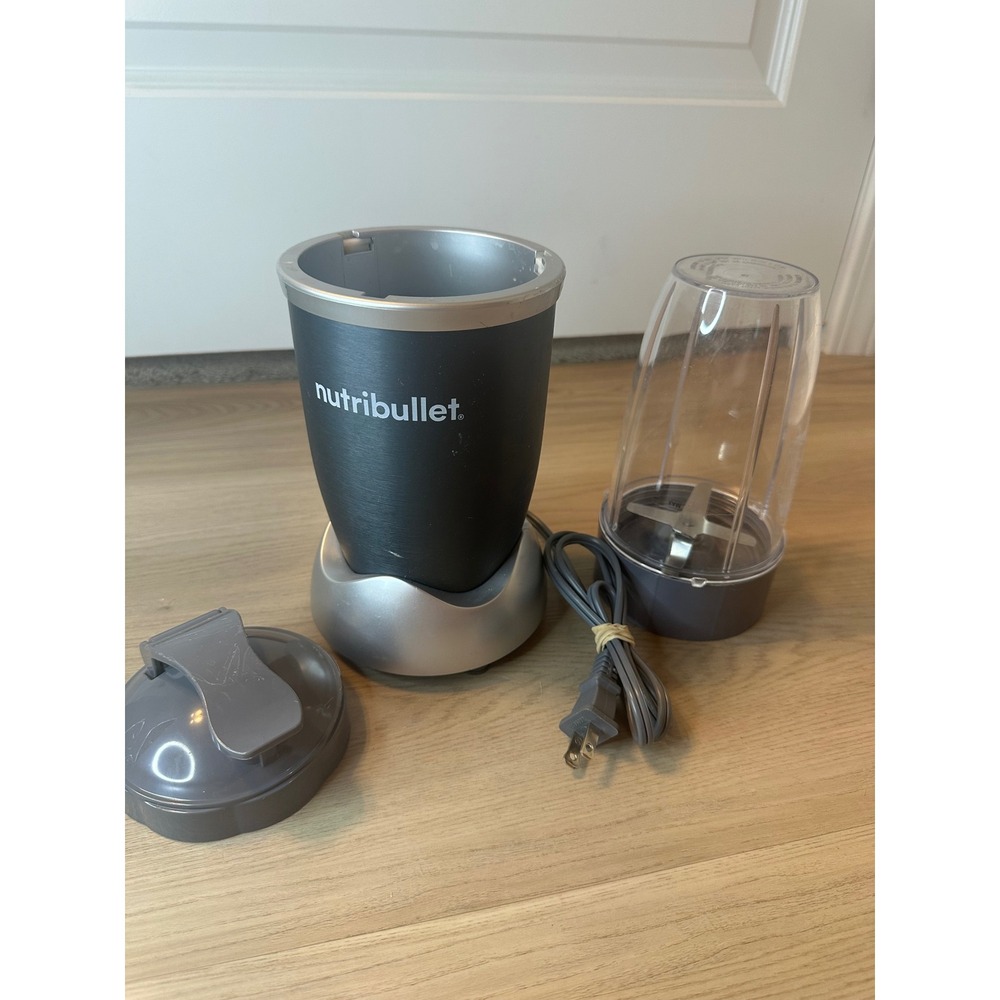 NutriBullet NB-WL088D-23 Personal Blender Black Silver with Cup and Lid